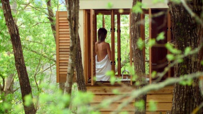 Expedia: Health Retreat