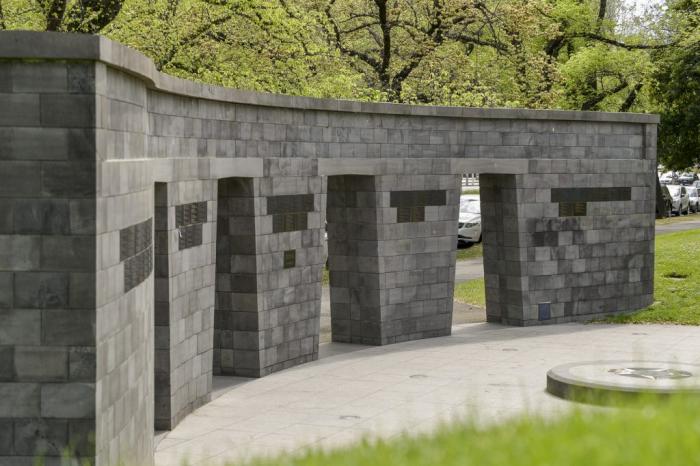 Victoria Police Memorial