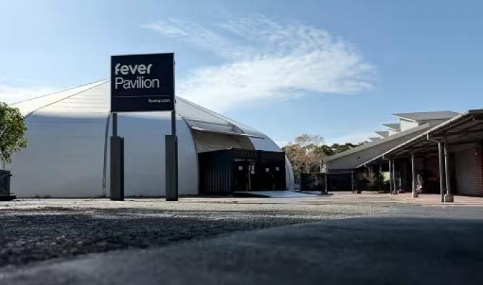 Fever Pavilion - Superluna
