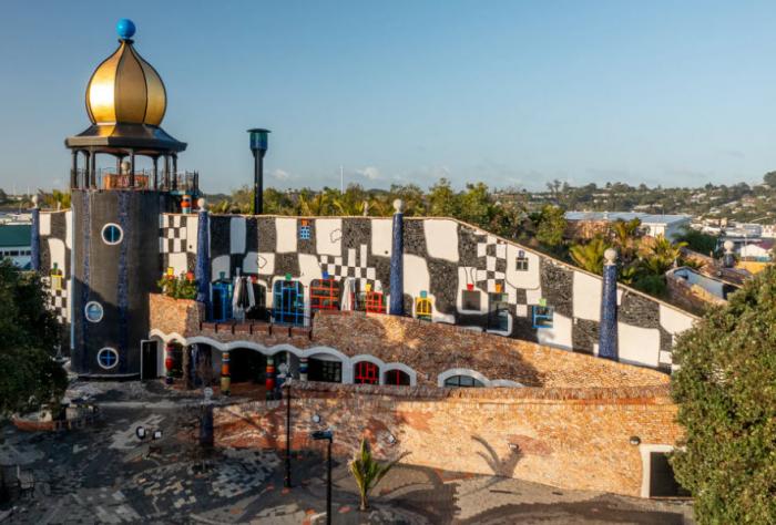 Hundertwasser Art Centre