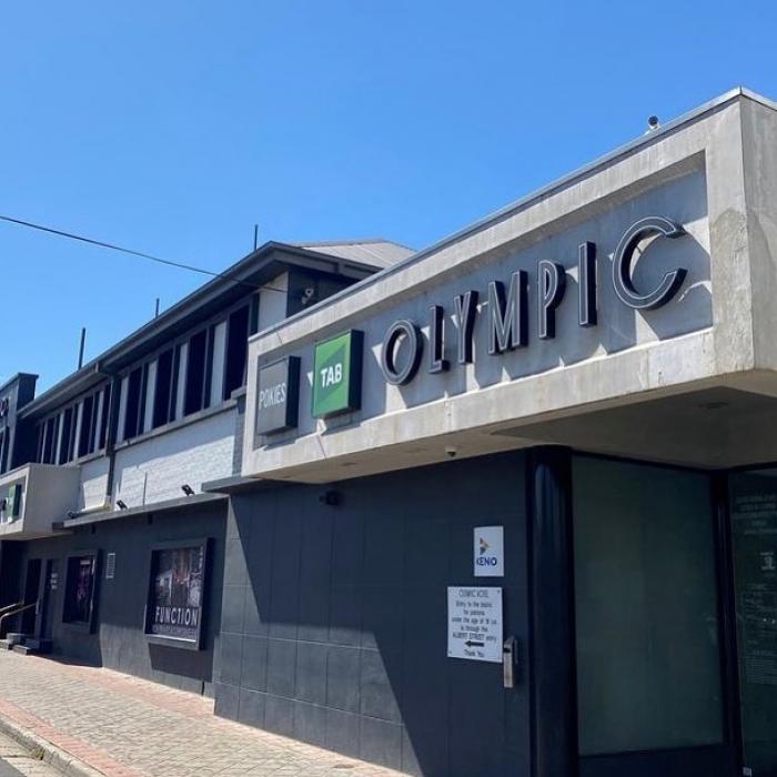 Olympic Hotel & Bistro