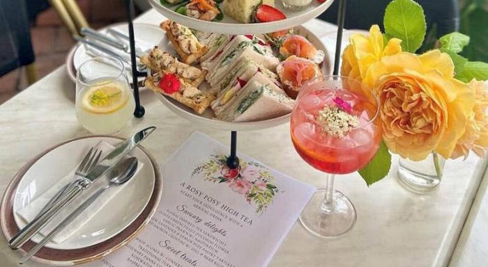 High Tea at Van Loon's Cafe