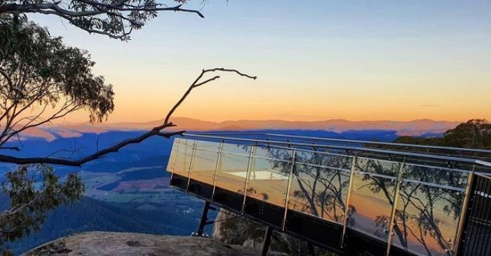 Glass Sky Walk - Mount Buffalo