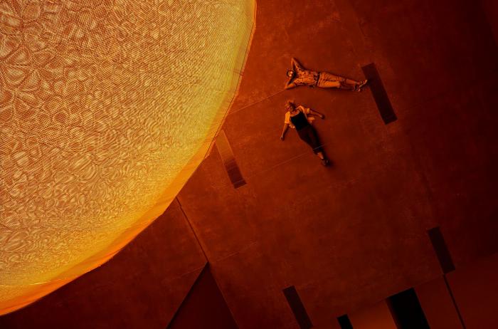 Olafur Eliasson: Presence