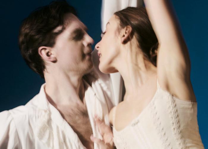 The Australian Ballet: Manon The Australian Ballet: Manon