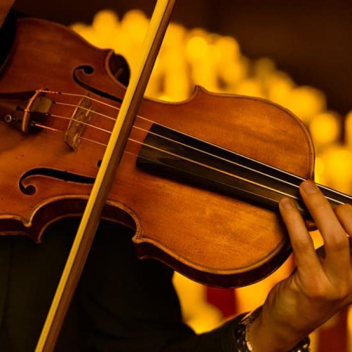 Candlelight: Tribute To Adele