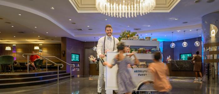 Pullman Sydney Hyde Park: Candy Day Pullman Sydney Hyde Park: Candy Day