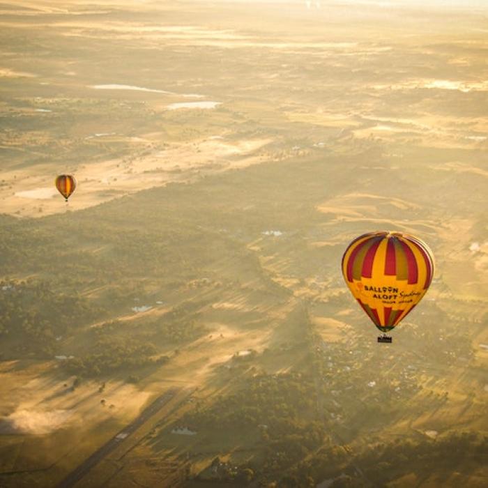 Camden Valley: Hot Air Balloon Flight At Sunrise Camden Valley: Hot Air Balloon Flight At Sunrise